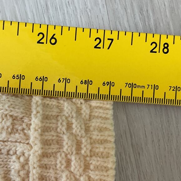 Spunky Knit Womens Size XL Yellow Long Sleeve Sweater - Picture 8 of 8